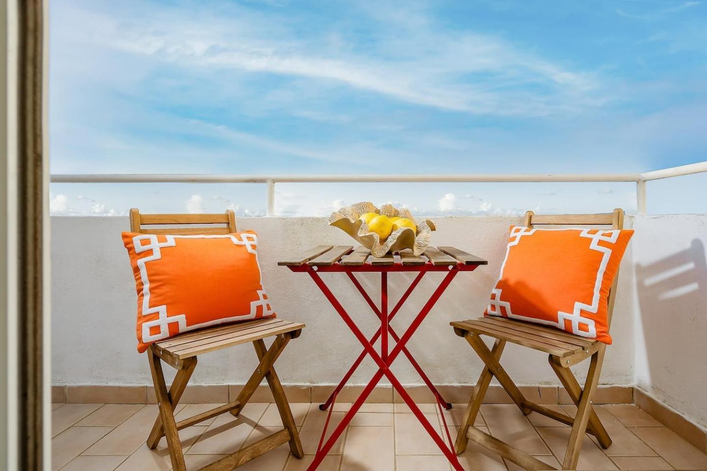 Spacious&Bright2Bedroom Apt Near Beaches,Sleeps 6 Portimão Exteriör bild